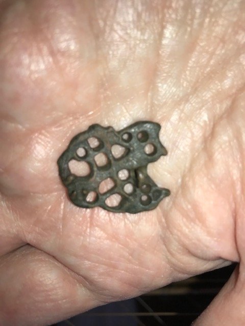 viking brooch in Urnes style