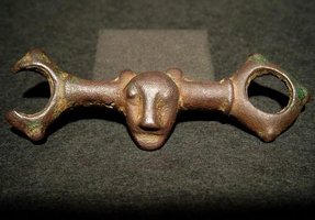 viking horse harness fitting